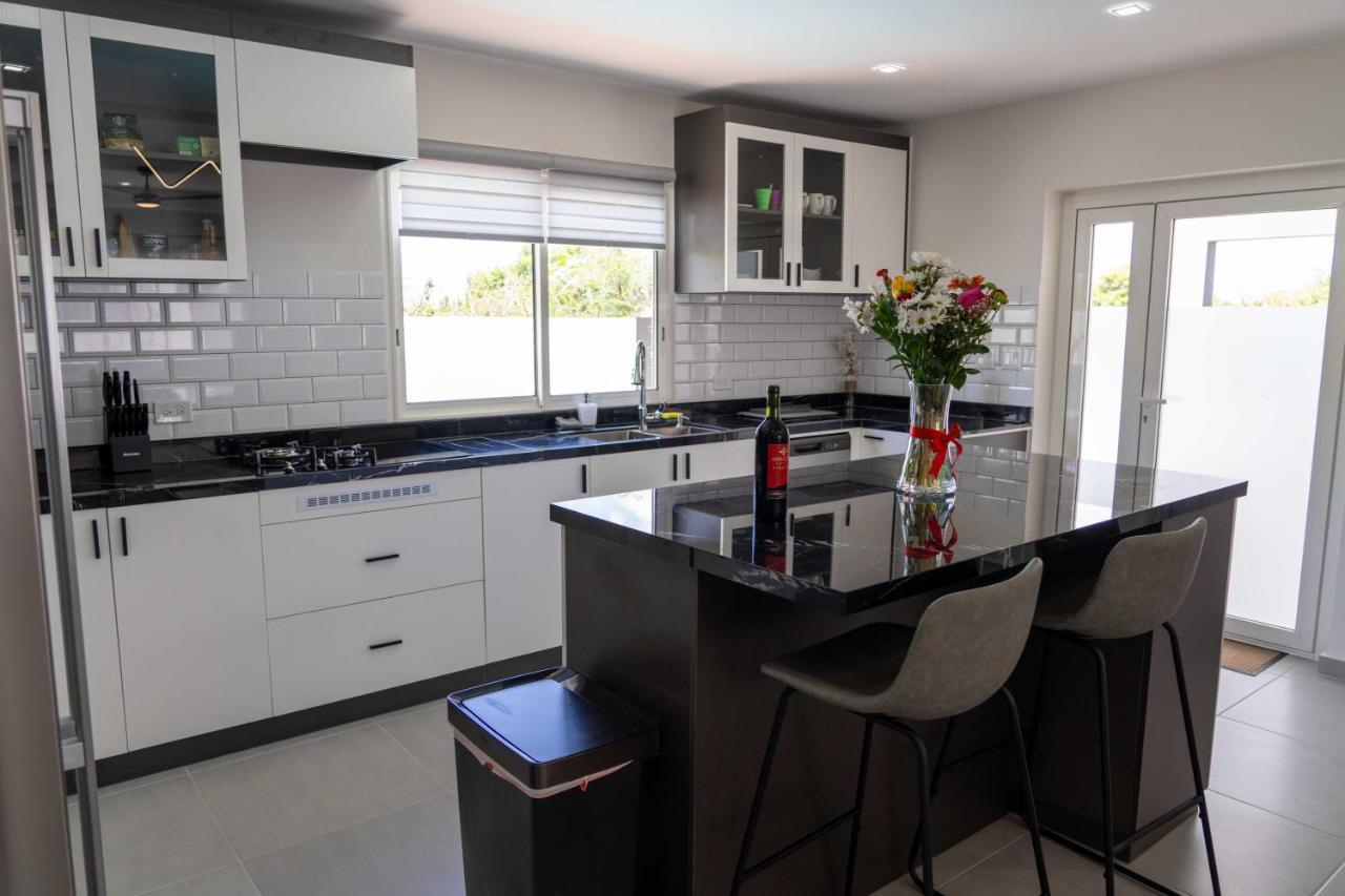 Spacious 3Br Home With Own Private Cozy Pool Koolbaai Exteriör bild