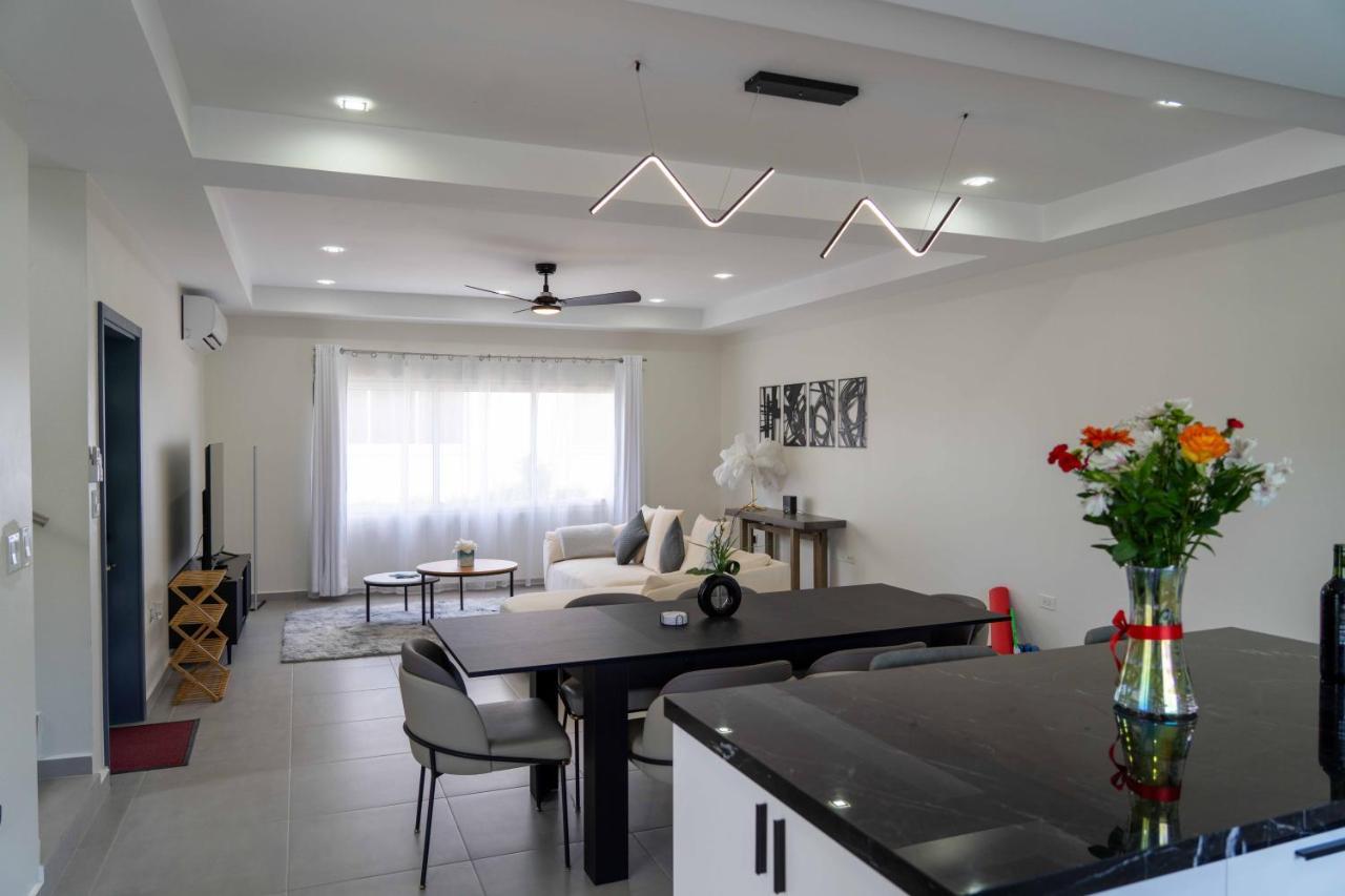 Spacious 3Br Home With Own Private Cozy Pool Koolbaai Exteriör bild